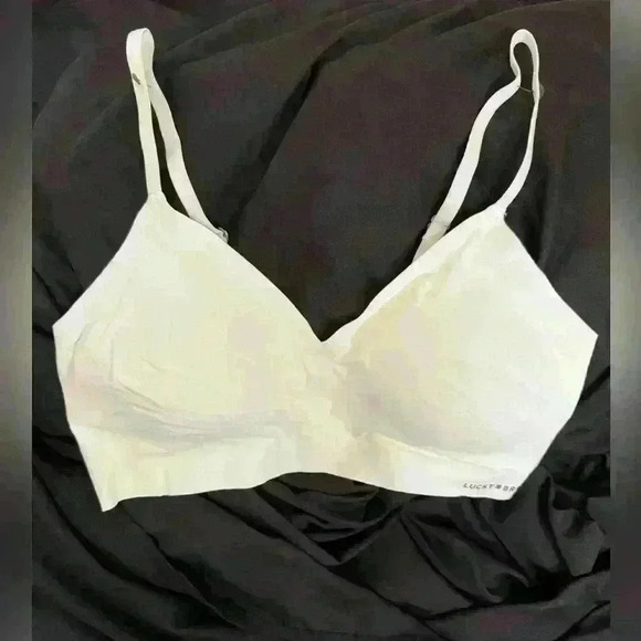 NWOT Lucky Brand Wireless  Seamless Padded Bralette in White With Back Closure L - Picture 1 of 8